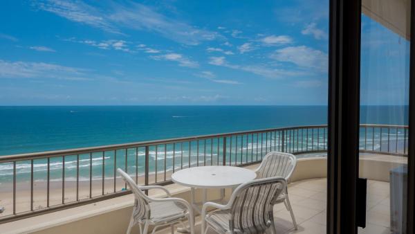 Norfolk Luxury Beachfront Apartments Gold Coast, Gold Coast