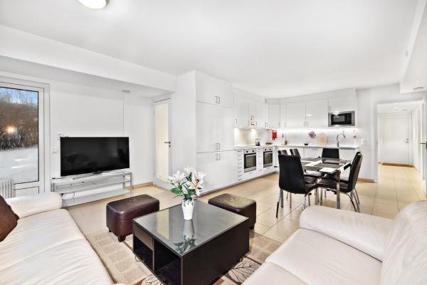 På billedet ses objektet Namsos Hybelhus beliggende i byen Holvik.