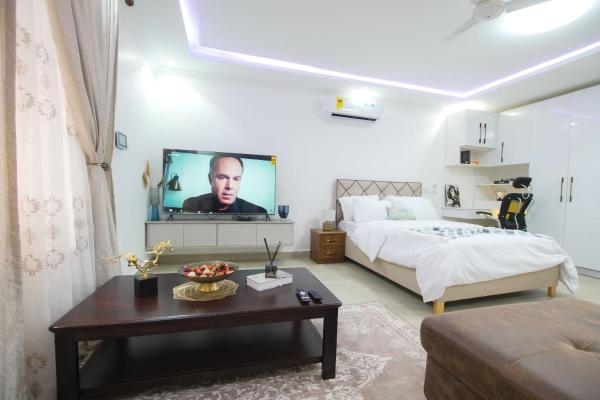 На фото показан объект Oyarifa Heights 430, расположенный в городе Kpomkpo.