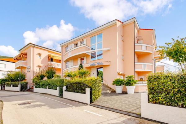 På billedet ses objektet Villa Marija beliggende i byen Baška.