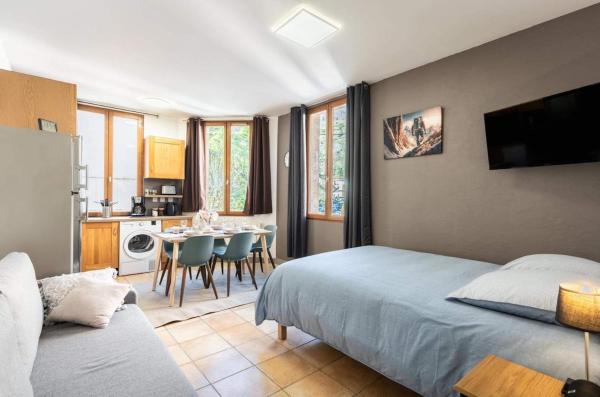 Na zdjęciu widoczny jest obiekt Laetitsnow Moutiers Ski & Comfort położony w mieście Saint-Marcel.