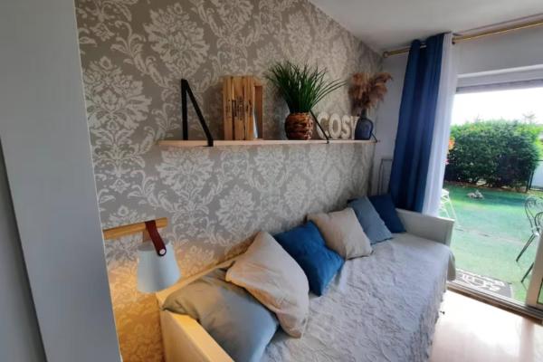 Фотография 1: Studio with pool in Guérande