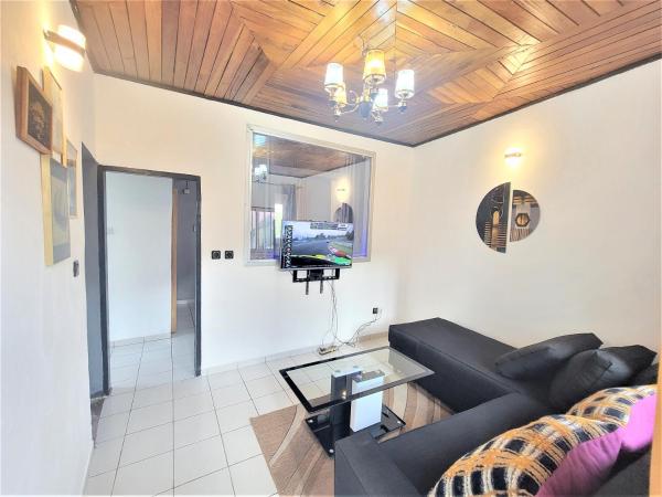 På billedet ses objektet Yafé Bastos 19 beliggende i byen Mokolo.