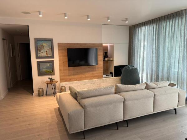 Luxury Apartment ENI, Vlorë