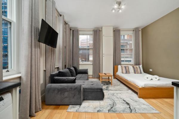 Paddington Modern Apartments, London