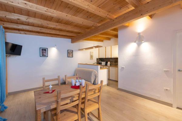Στη φωτογραφία φαίνεται το αντικείμενο Acogedor Apartamentocon Estilo Único para 2 Personas που βρίσκεται στην πόλη Icor.