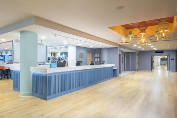 Hampton by Hilton London Gatwick Airport的照片3