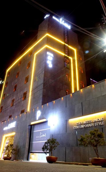 På billedet ses objektet Jeonju Lime Hotel beliggende i byen Jinan.