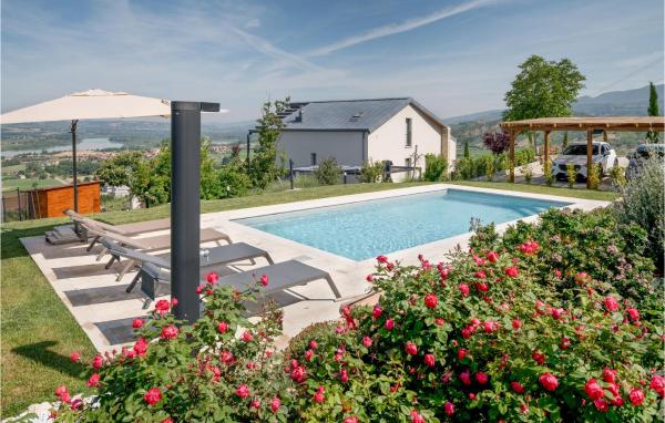 Στη φωτογραφία φαίνεται το αντικείμενο Lovely Home In Alviano With Kitchen που βρίσκεται στην πόλη Sipicciano.
