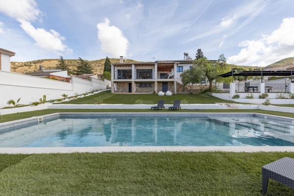 A la foto es mostra l'objecte Siesta Deluxe Villa Coco situat a la ciutat de Padul.