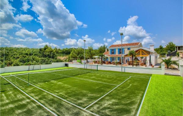 Villa Mek, Zara (Zadar)