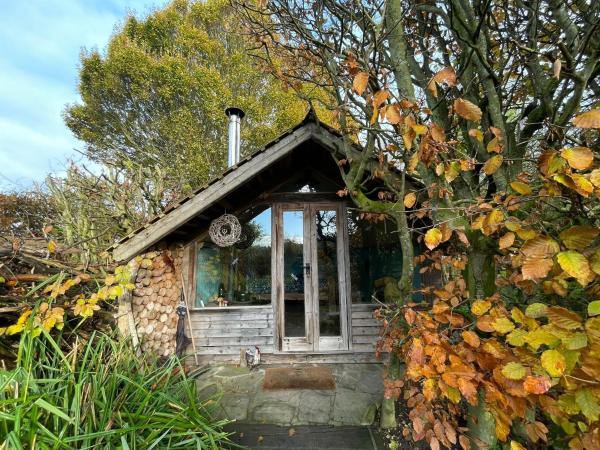På billedet ses objektet Dragonfly Lodge beliggende i byen North Burton.