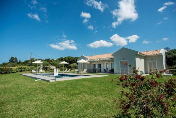 På billedet ses objektet Villa La Vie by Vintage Travel beliggende i byen Keramiaí.