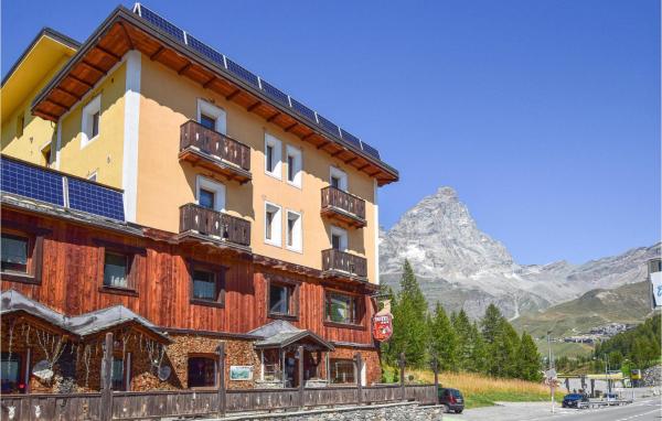 På billedet ses objektet Amazing Apartment In Valtournanche beliggende i byen Valtournenche.