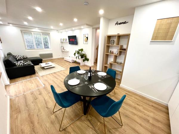 A la foto es mostra l'objecte Villa duplex moderne 5 pièces haut standing situat a la ciutat de Launaguet.