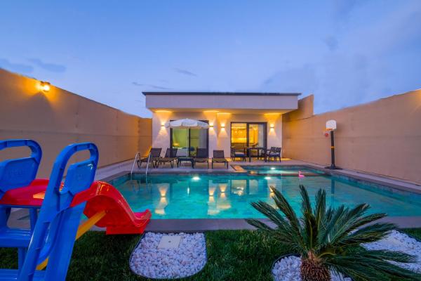 På billedet ses objektet Villa SolLA- beliggende i byen Fethiye.