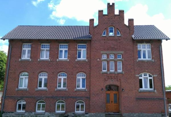 A la foto es mostra l'objecte Pension Altes E-Werk situat a la ciutat de Breitenrode.