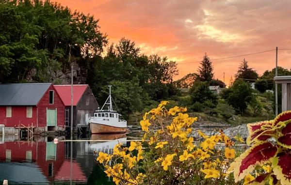 A la foto es mostra l'objecte Stunning Home In Torangsvåg situat a la ciutat de Austevoll.