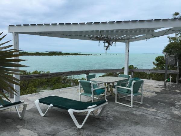 Nella foto è visibile l'oggetto Sunset Cabin situato nella città di Behring Point.