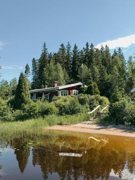 På billedet ses objektet Lake View Holiday Home With Natural Charm beliggende i byen Asphyttan.