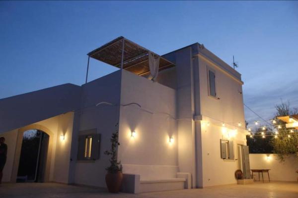Na foto é possível ver o objeto Corte San Francesco - apulian villa localizado na cidade de Mariotto.