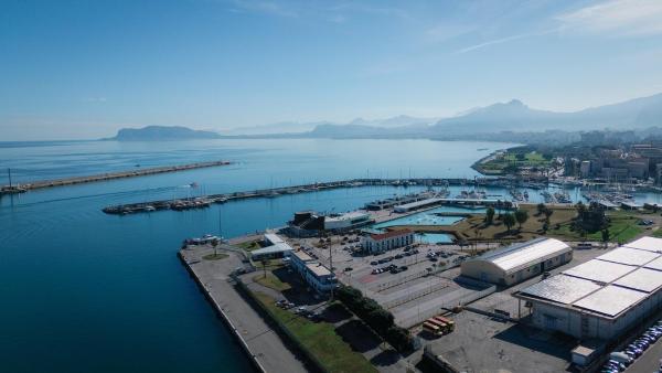 A la foto es mostra l'objecte Harbour Front - Luxury Rooms situat a la ciutat de Palerm.