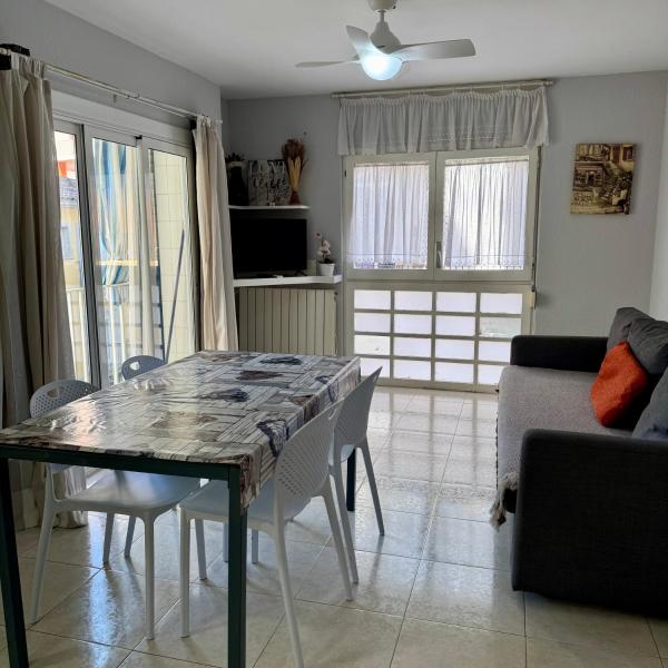 Na fotografii je vidět objekt Apartamento Zodiac AB 2F nacházející se ve městě Lloret de Mar.