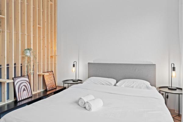 Zdjęcie 2: Studio in city center 15min from airport