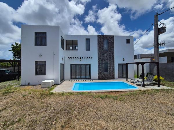 Nevanish Villa, Grand Bay