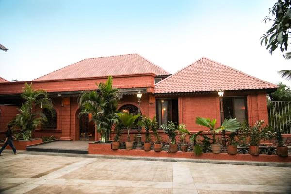 A la foto es mostra l'objecte Dharohar Thaani Villa situat a la ciutat de Sāsvad.