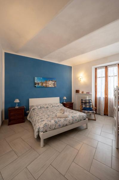 På billedet ses objektet Casa Martina beliggende i byen Asti.