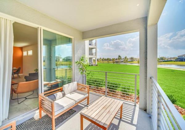Luxury 3-bed Condo In Storey Lake Resort - 3131 - Orlando, FL