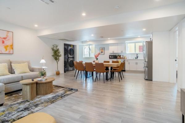 Cozy Urban Retreat near Downtown LA & USC - Private room with shared Living room and kitchen, Лос-Анджелес