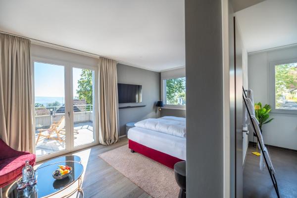 På bilden syns objektet The R Suites Hasenberg som ligger i staden Ober Urdorf.