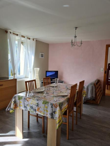 A la foto es mostra l'objecte Joli appartement 4 personnes à la campagne situat a la ciutat de Montécheroux.