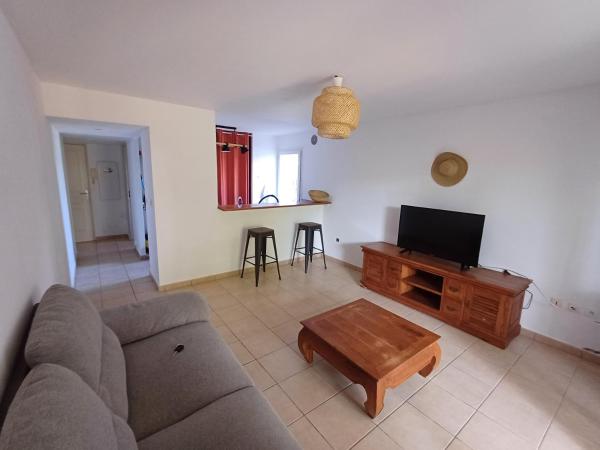 A la foto es mostra l'objecte Résidence le Champ borne situat a la ciutat de Saint-André.