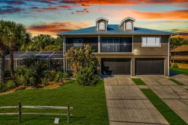 A la foto es mostra l'objecte Holland Huis in Crystal River Canal Home w Pool on Fort Island Trail situat a la ciutat de Crystal River.