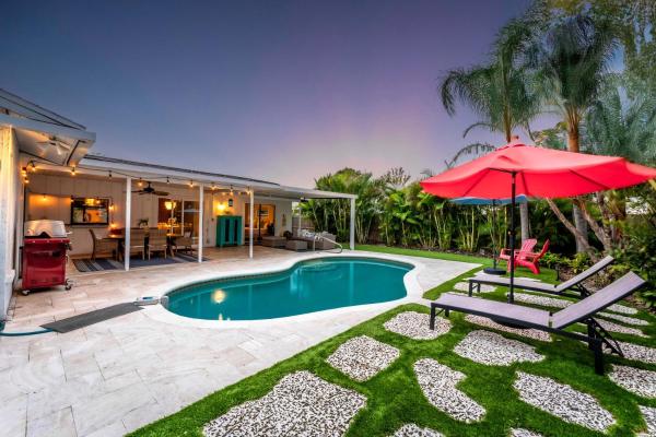 Heated Pool Mini Golf Game Room Near Beaches - Bradenton, FL