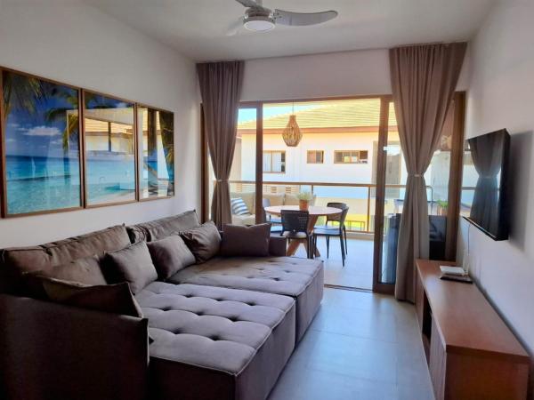 A la foto es mostra l'objecte Village com varanda gourmet próximo a Praia da Espera situat a la ciutat de Itacimirim.