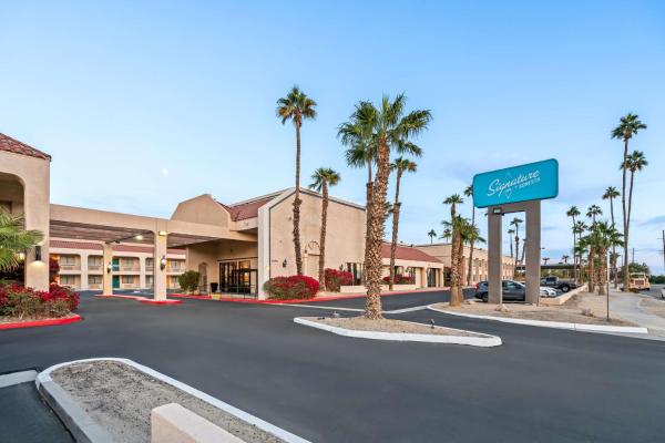 På bildet vises objektet Signature Indio I-10 Coachella Valley by Sonesta som ligger i byen Indio.