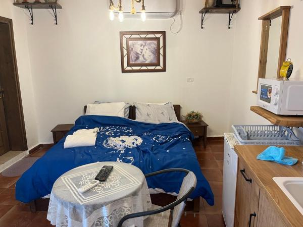 A la foto es mostra l'objecte לומינוס האגוז situat a la ciutat de Ḥurfeish.