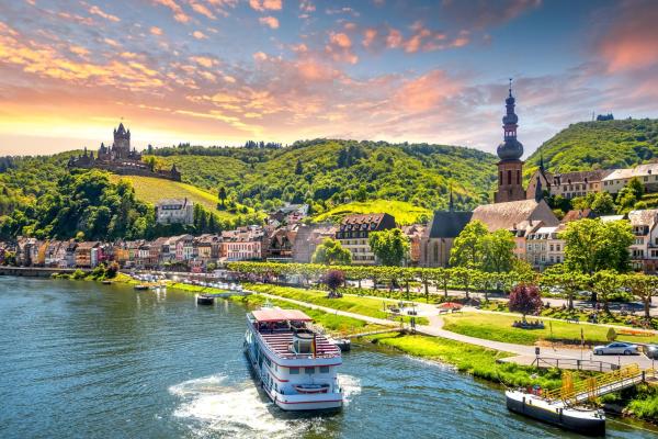 Na fotografii je vidět objekt MoselUnion - Haus Burg Chaussee nacházející se ve městě Cochem.