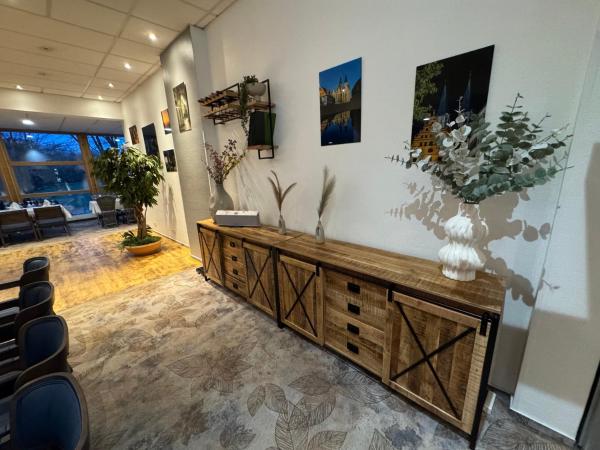 A la foto es mostra l'objecte Hotel Aquarius Braunschweig situat a la ciutat de Sickte.