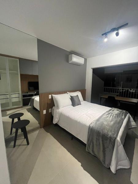 Studio em prédio novo e moderno - Moema, Сан-Паулу