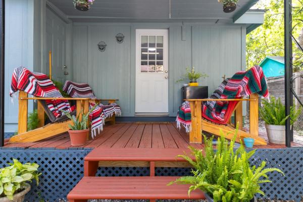 Photo 9 : Side by Side Downtown Homes Perfect for ACL, F1 & Football Group Stay