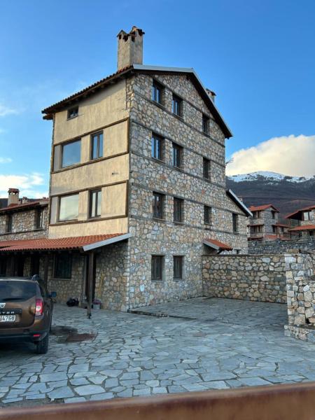 Na zdjęciu widoczny jest obiekt Stella's Mountain Villa położony w mieście Kélla.