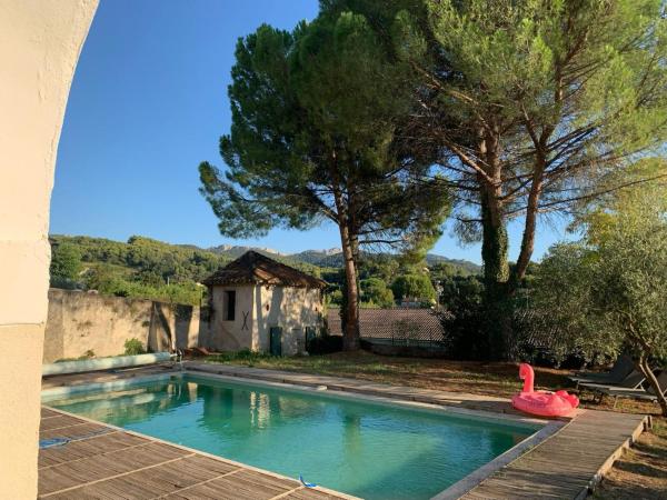 Nella foto è visibile l'oggetto Bastide de charme - Les Arcades situato nella città di Sablet.