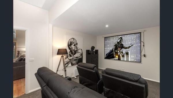 The photo shows the Countryside Retreat- DS Holiday Home located in the city of Snake Valley.