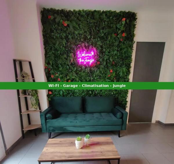 A la foto es mostra l'objecte La jungle urbaine avec garage privé & climatisation situat a la ciutat de Perpinyà.