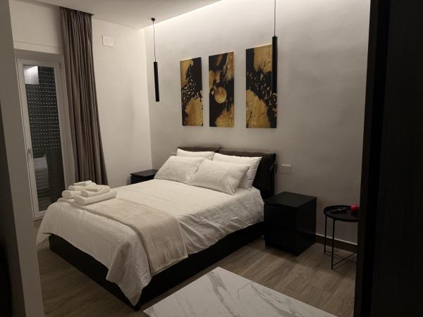 Home In Napoli, Naples